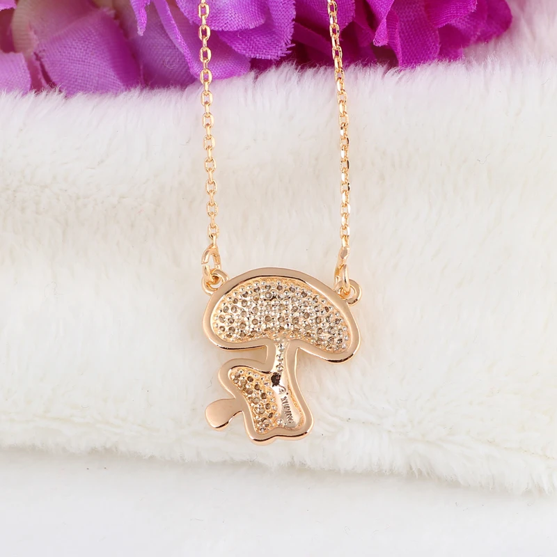 Подарок на день рождения для женщин золотистый оттенок белый кристалл циркония