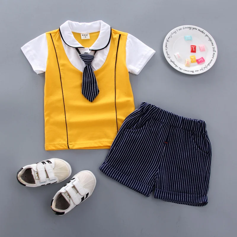 

2019 Boys Summer New short sleeve set 2 baby fashion tie T-shirt two set 3 small and medium children