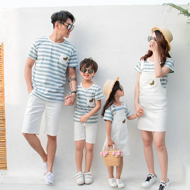 Новинка 2018 корейское семейное платье с короткими рукавами и полосками для всей