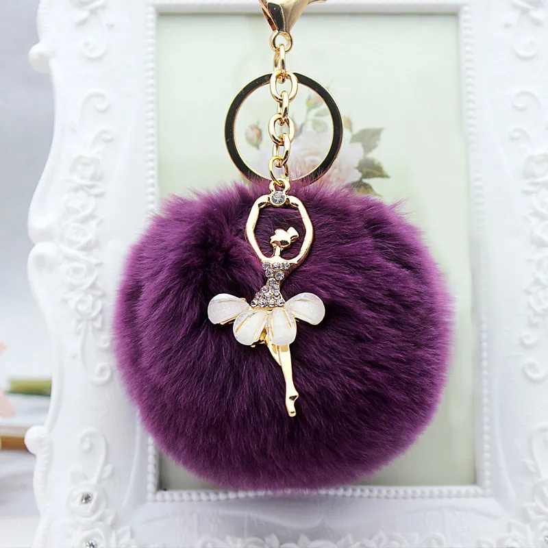 Ключница с пушистым балетным ангелом и кристаллами.