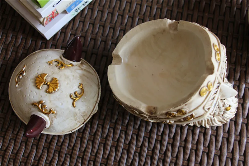 Новый год ретро пепельницы для автомобиля креативные удача Череп пепельница