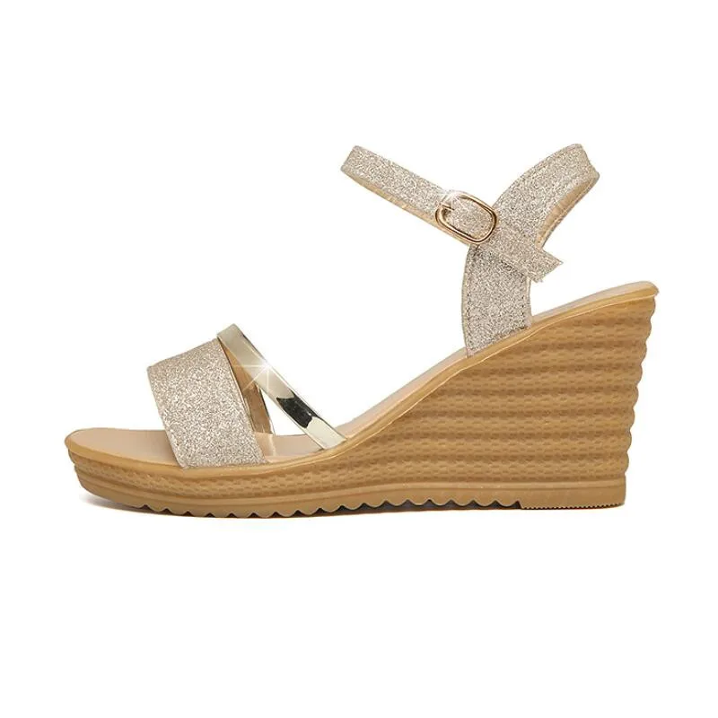 Женские босоножки на танкетке летние высоком каблуке 2020|Боссоножки и сандалии| |