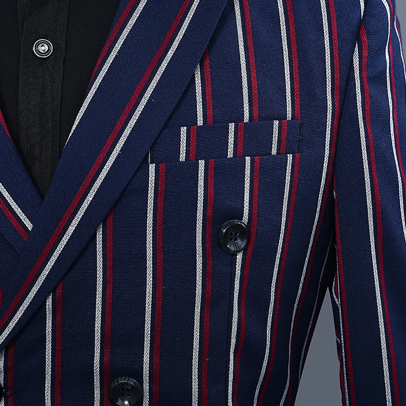 Мужской костюм из двух предметов разноцветный в полоску свадебные костюмы для