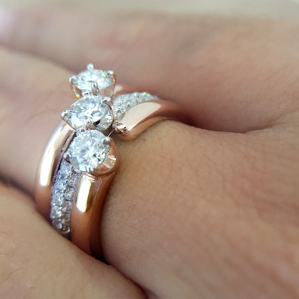 14K розовое и белое золото 1.5ctw DF круглое Помолвочное кольцо Moissanite Набор браслетов