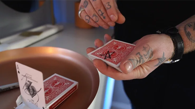 Titan (Gimmicks and Online Instructions) by Nicholas Lawrence - Card Magic Tricks Magician Props Toys Close up Illusions | Игрушки и