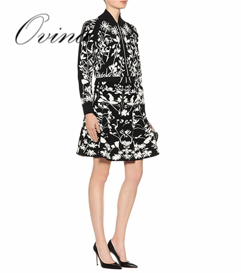 

High Quality Celebrity 2 Pieces Long Sleeve Jacquard Tops Mini Skirts Warm Winter Bandage Women Sets