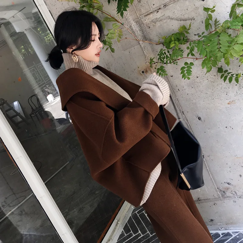 Autumn and winter women's new double-faced woolen suit short paragraph loose coat was thin woolen nine pants two sets JQ1181
Autumn and winter women's new double-faced woolen suit short paragraph loose coat was thin woolen nine pants two sets JQ1181