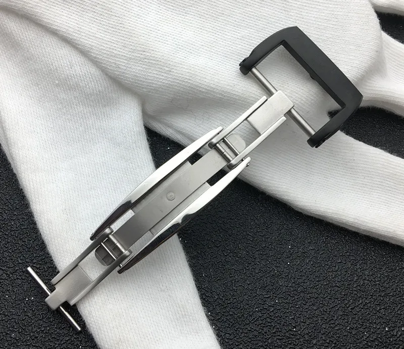 Нержавеющая стальная пряжка для черного ремешка часов размером 20 мм с логотипом Richard Watch Mille.