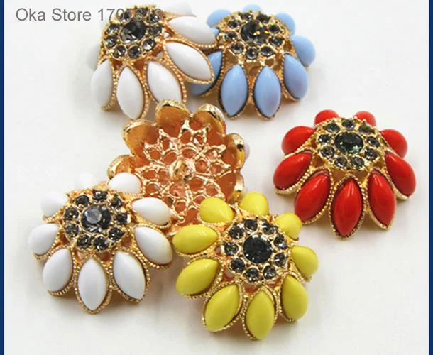 Зазор 1 шт. 32 мм Стразы Цветы меховые кнопки высокого класса пальто Бриллиантовая