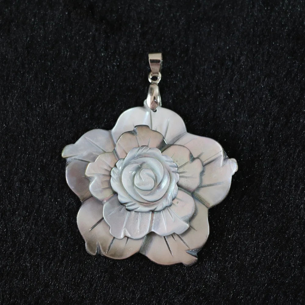 

Natural shell flower pendant Beads for women fashion pendant wholesale/retail jewelry B871