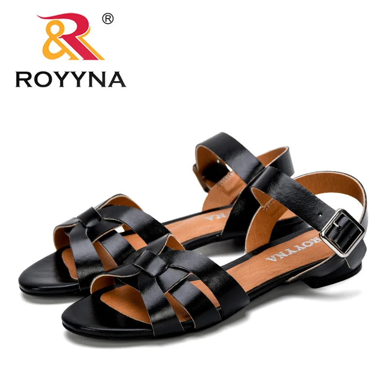 

ROYYNA 2019 New Classics Style Round Toe Women Sandals Flat Fashion Sandals Girls Summer Sandals Ladies Comfortable Shoes Trendy