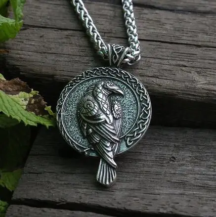 silver and chain Lanseis 1 шт. скандинавский талисман Викинг кулон с вороном черная птица Кельт ожерелье с вороной мужской кулон ювелирные изделия - Окраска металла: silver and chain