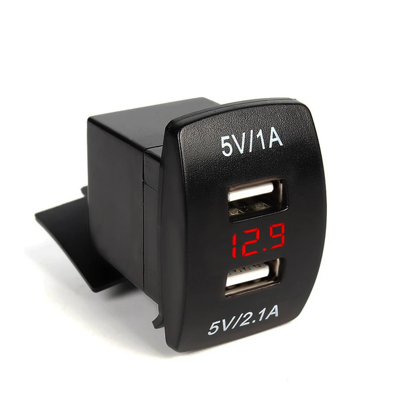 Водонепроницаемое зарядное устройство для автомобиля и мотоцикла с двумя USB-разъемами и прикуривателем, LED-цифровым вольтметром.