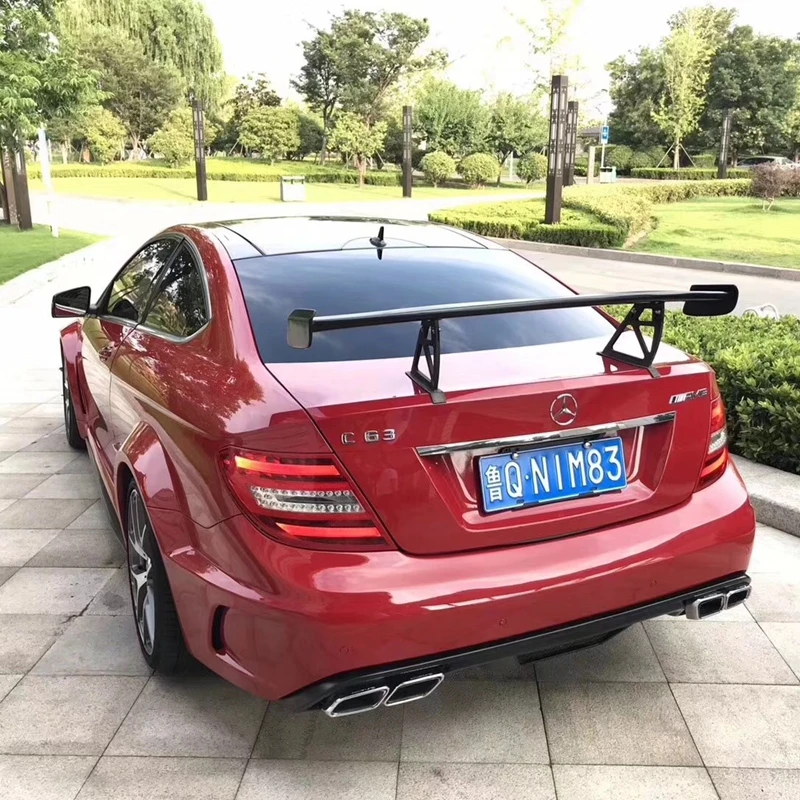 C CLass W204 C63 купе спойлер для багажника черный из углеродного волокна серии