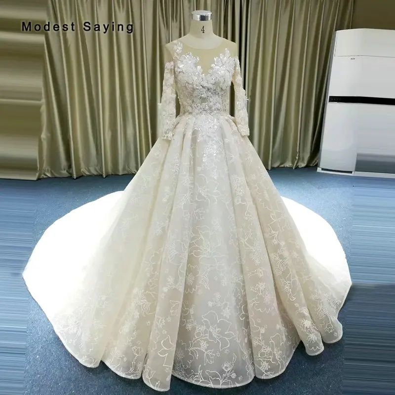 

Luxury Ball Gown Sparkle Beaded Wedding Dresses 2019 with Champagne Lining Cathedral Train Pearls Long Sleeves Bridal Gowns