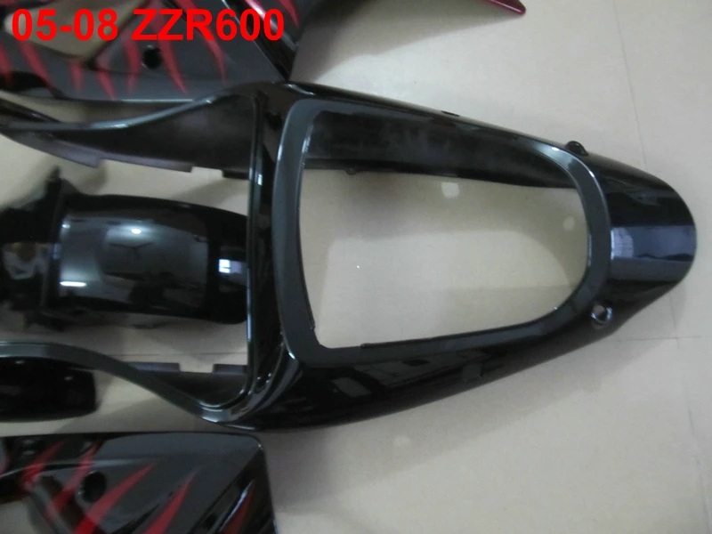 Набор пластиковых обтекателей для Kawasaki Ninja ZZR600 05 06 07 08 с красным пламенем 2005 2008