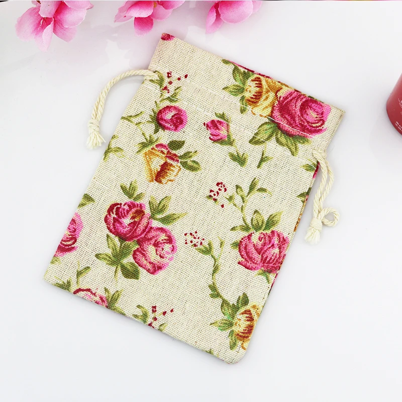 

50pcs/lot 10*14cm Rose Pattern Cotton Bags Drawstring Pouches Jewelry Candy Gift Bag Party Favor Boutique Gifts Packaging Bags