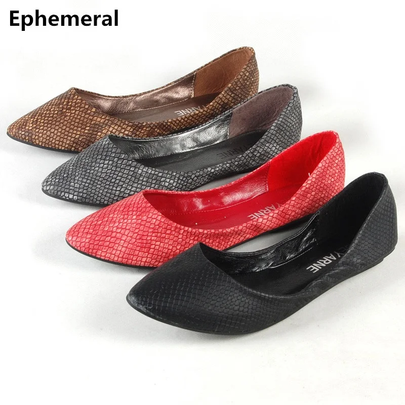 Женская обувь в европейском и американском стиле Стиль текстурой змеиной кожи