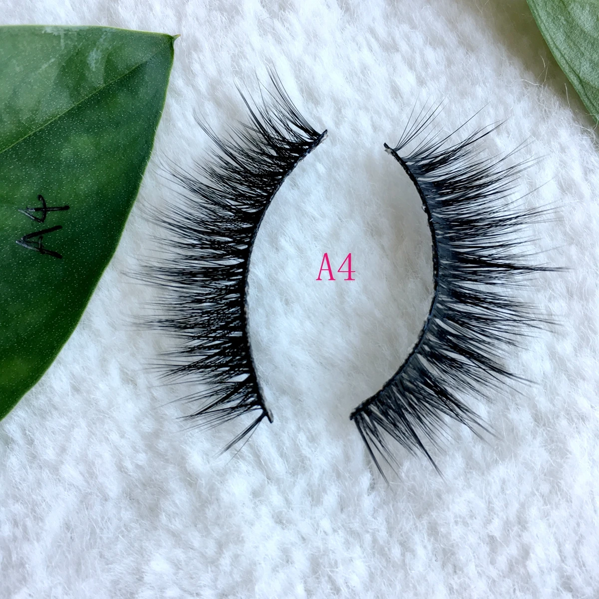

Natural fake Multi-layered Fluffy Volume Lashes long makeup 3D Multi-layered Faux Eyelashes lashes long makeup