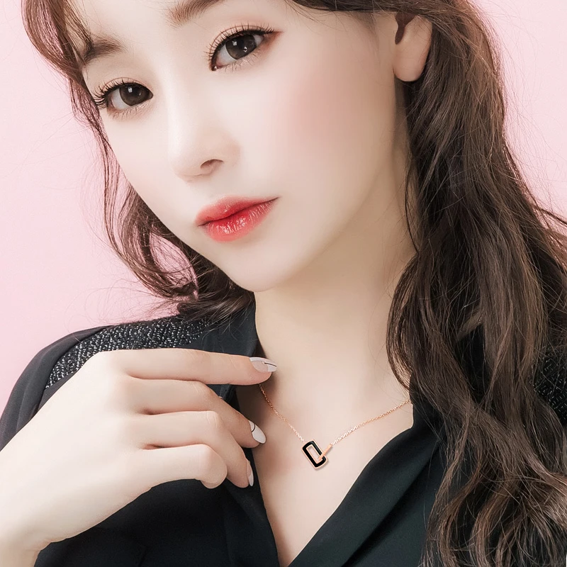 Новое поступление ожерелье YUN RUO из розового золота с квадратной ракушкой и