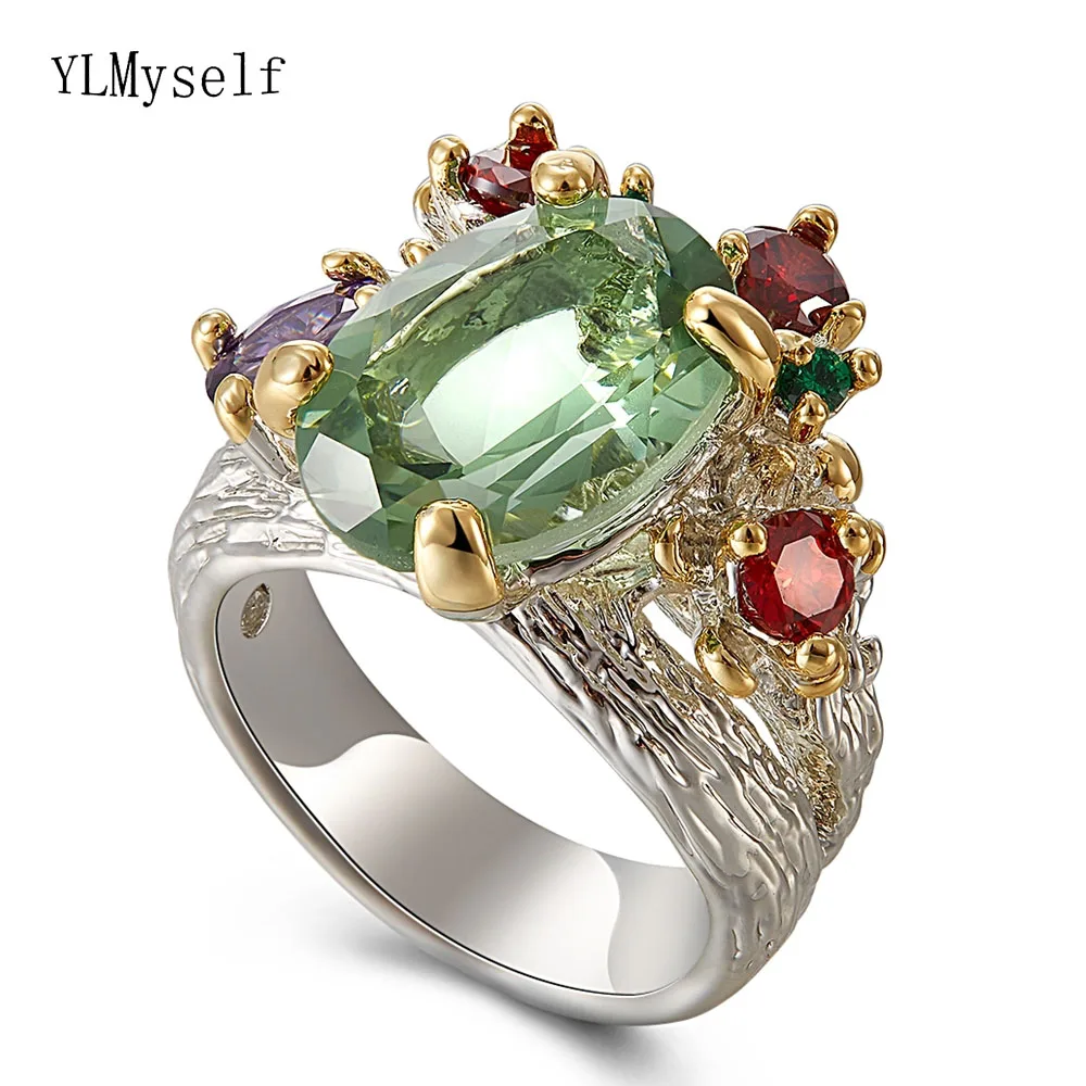 Большое овальное кольцо из кубического циркония оливина светло зеленые