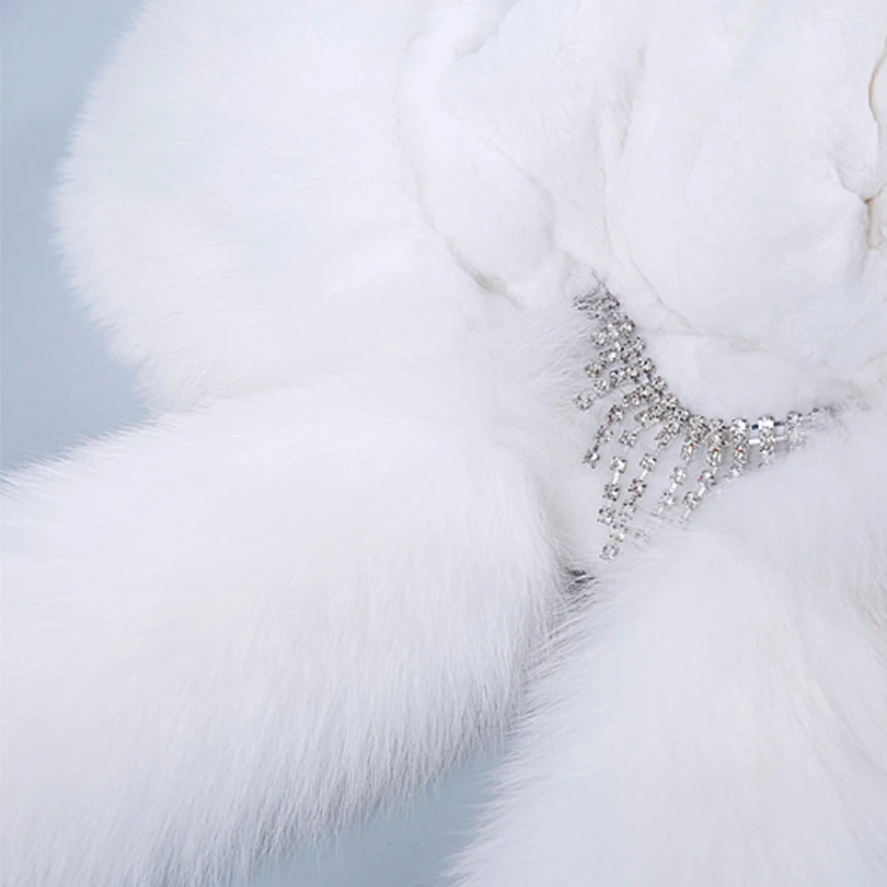 Рисунок 6 - Женская меховая шапка-бомбер