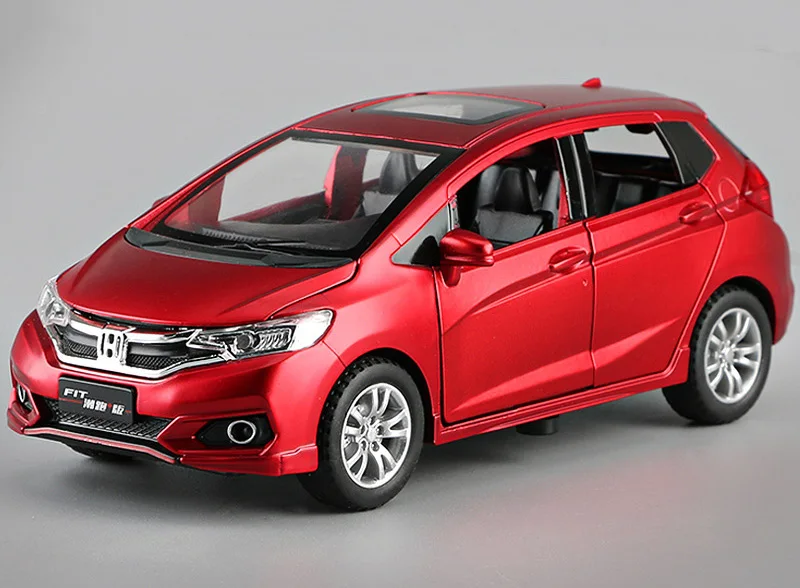1/32 Honda Fit литые под давлением автомобили игрушечный транспорт люк хэтчбек Вытяните назад коллекционные игрушки для автомобилей со звуком и светильник для детей