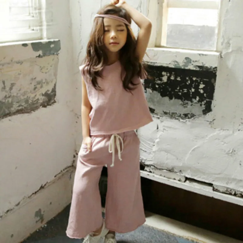 

Girl's Summer Suit 2018 Children's Sports Suit In The Children's Sleeveless Wide-legged Trousers Suit Free Shipping