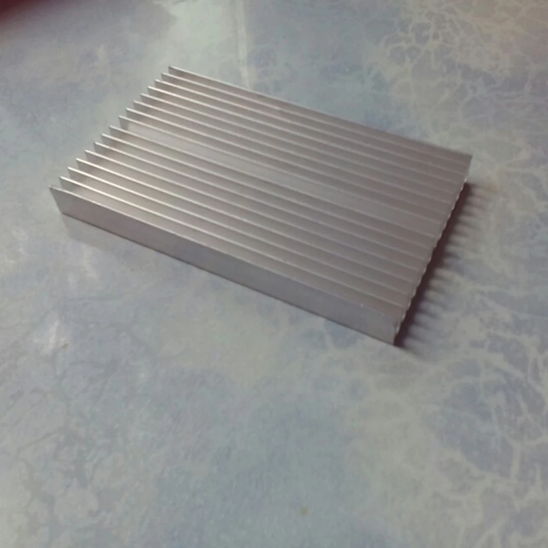 

NOYOKERE Protable 100*60*10mm DIY Cooler Aluminum Heatsink Grille Shape Radiator Heat Sink Chip for IC Power Transistor