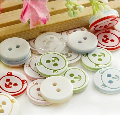 500 шт./лот полимерные пуговицы с двумя отверстиями и узором в виде головы медведя