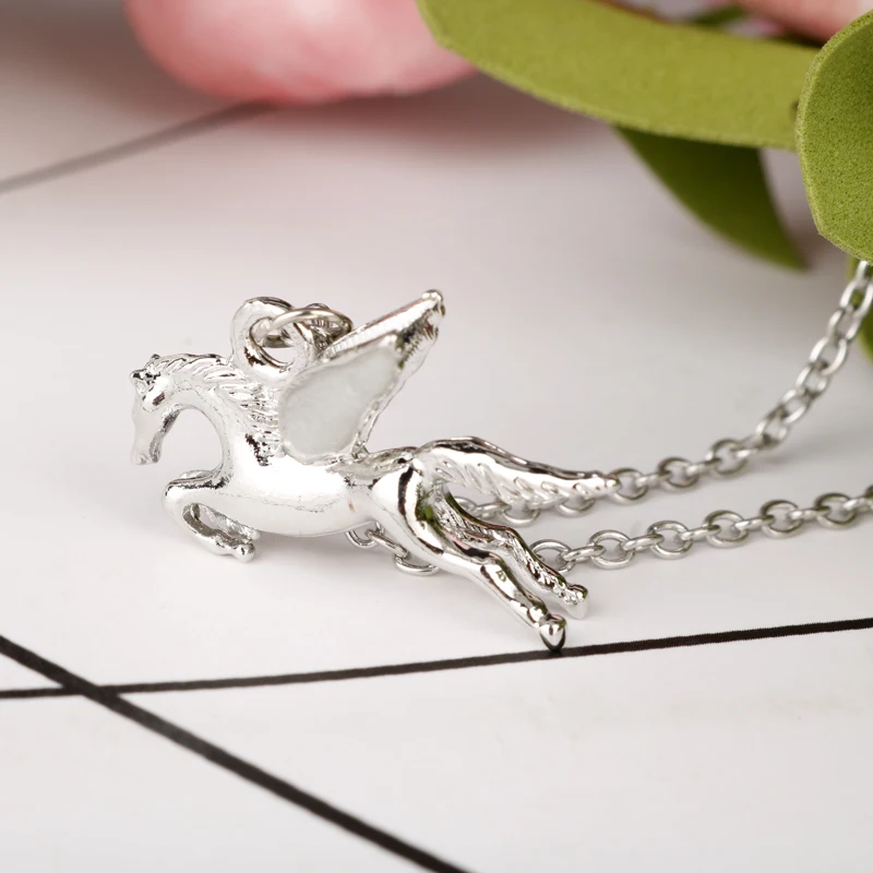 MQCHUN Anime Pegasus GLOW in the DARK Luminous Pendant Necklace Fashion Men's Horse Jewelry Hot Movie Percy Jackson | Украшения и