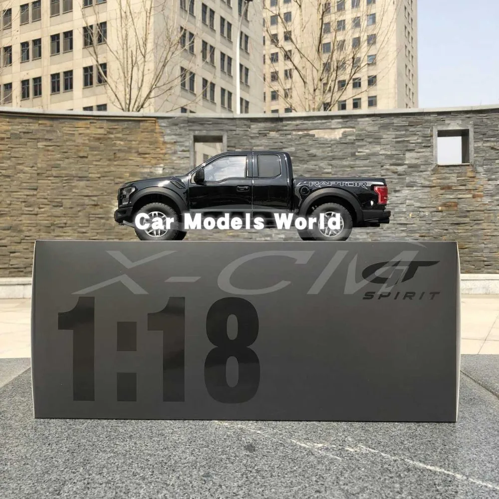 Полимерная модель автомобиля для GT дух F150 Raptor (черный) 1:18 GT781 + маленький подарок!| |
