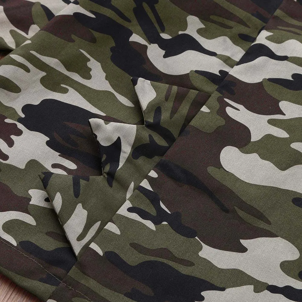 Куртка с капюшоном для мальчиков камуфляжная ветровка и динозавром Осень-зима 2019