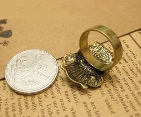 Europe and the United States to restore ancient ways intense red drip owl ring | Украшения и аксессуары
