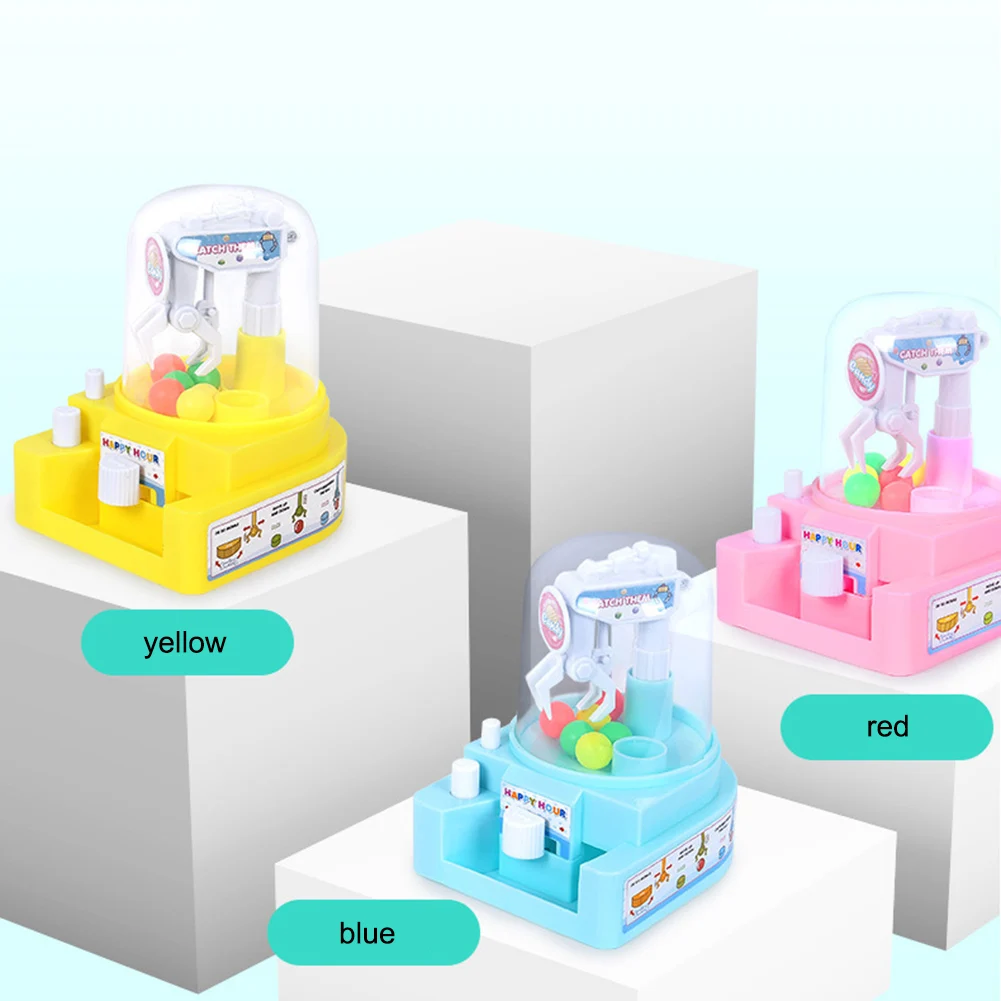 Early Educational Pretend Playing Toys Mini Catching Balls Machine Boys Girls Desktop Sport Game 13*10*12 cm Random Color Hot