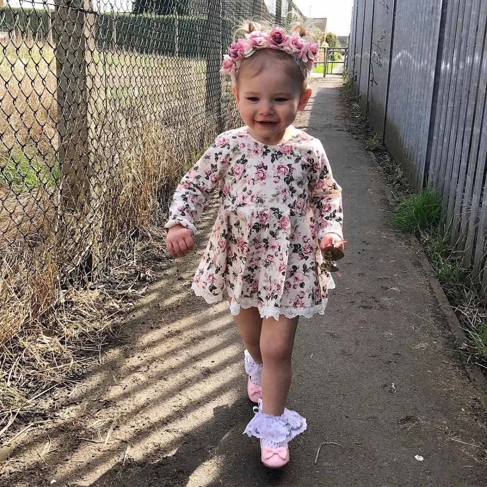 Модное кружевное мини-платье для девочек милое маленькое Цветочное платье