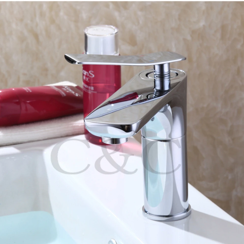 Хром горячей и кран холодной воды для умывальника смеситель одной ручкой