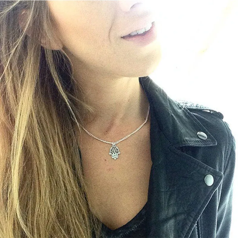 European and American foreign trade accessories simple Fatima hand women's short collarbone necklaces | Украшения и