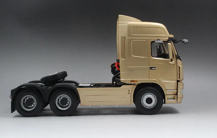 Изысканная модель из сплава 1:24 Dayun N9 для трактора прицепа грузовика литья под