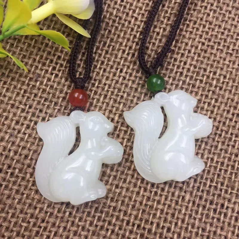 Natural Xinjiang Hetian jade white squirrel pendant 29 * 30 8mm with certificate | Украшения и аксессуары