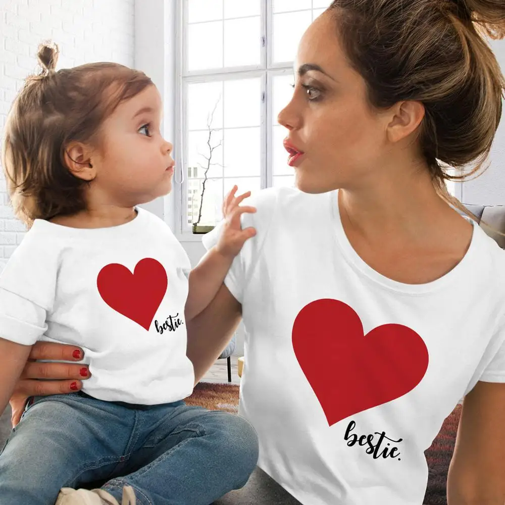 BKLD Лидер продаж однотонные футболки с принтом Love heart комплект для семьи родителей
