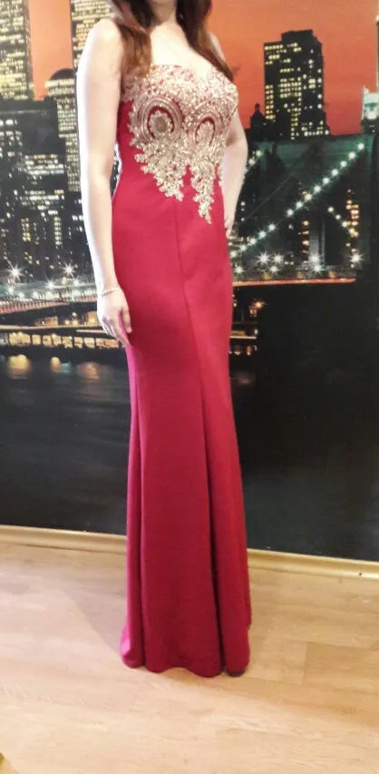 Длинное Дешевое платье для подружки невесты модель 2019 года с юбкой годе и вырезом