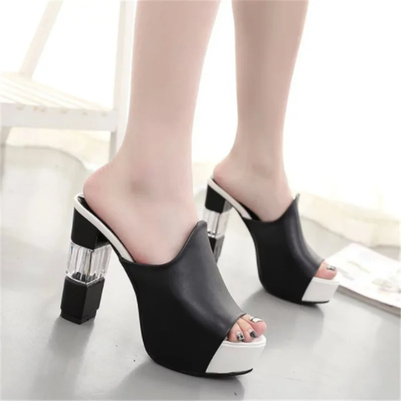 018 пикантные летние женские элегантные красные босоножки на высоком каблуке