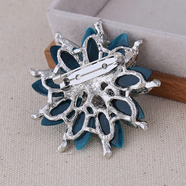 Новинка 2017 модная Нежная брошь из горного хрусталя смолы геометрический цветок