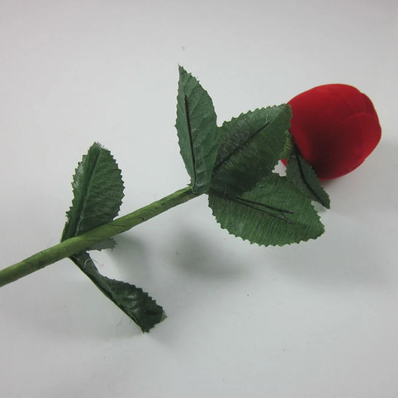 Бесплатная доставка Подарочная коробка красная роза цветок вельветовые кольца