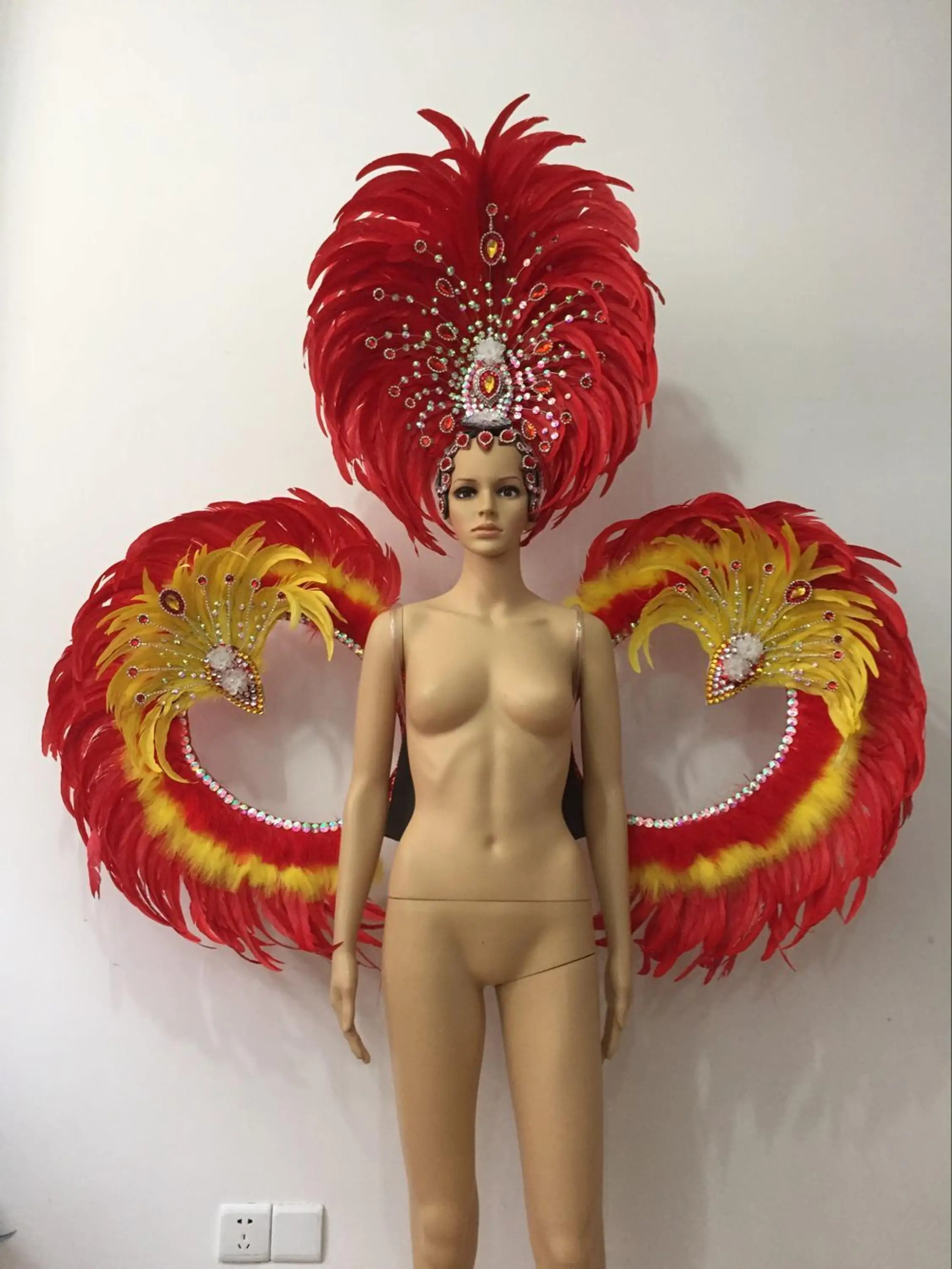 Lo speedtacolo di danza copricamo piume accessori abbigliamento La FESTA Maschera IL Festival