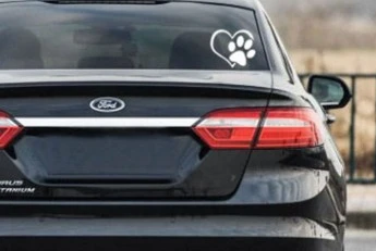 

Car Styling Love The Dog Paw Print Window Decoration Decal Creative Motorcycle Reflective Car Stickers Black/White Anti-Scratch