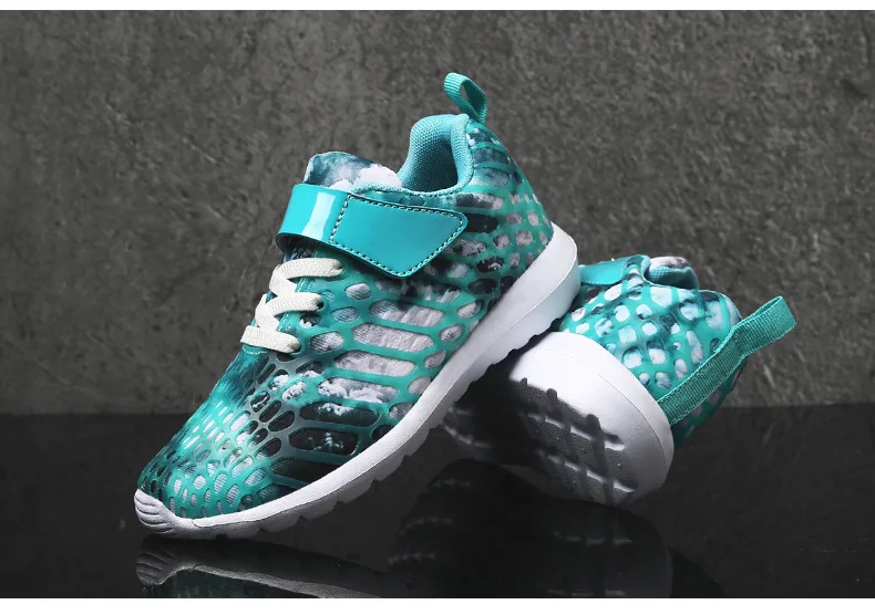 Детская обувь из трикотажной ткани; дышащая обувь для бега; сетчатая спортивная обувь для мальчиков и девочек; нескользящие детские кроссовки