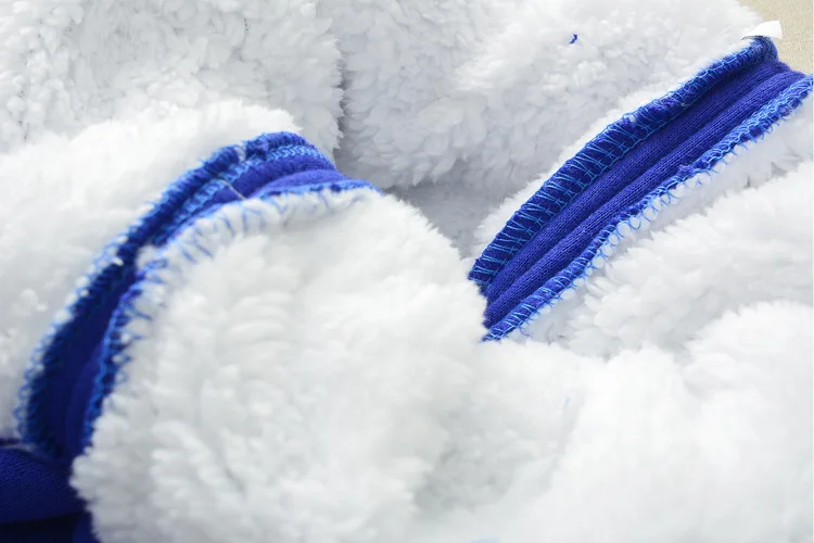 

Children 's suit winter cartoon wombats plus velvet thicker coat+pants