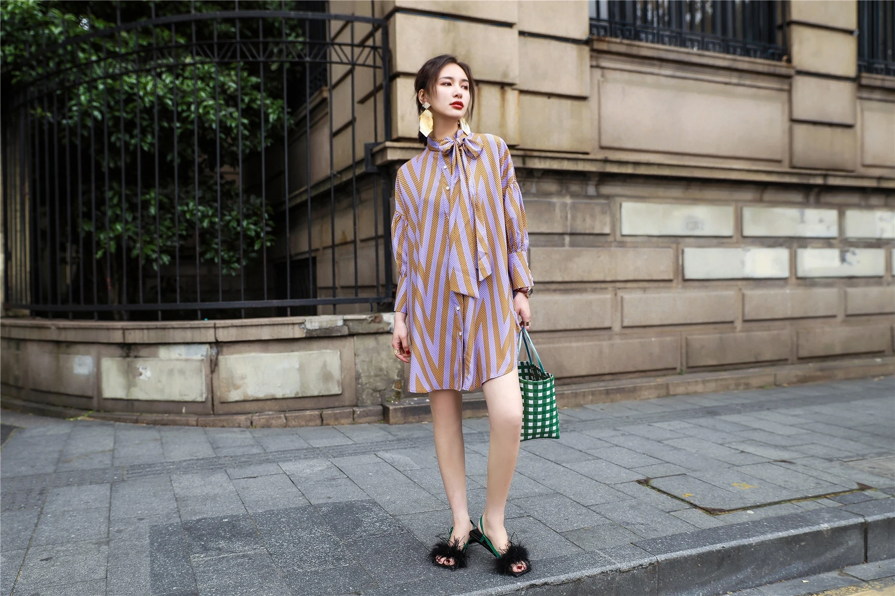 Original retro rhombus crash scarf collar shirt skirt light sleeve loose air thin dress big summer. |